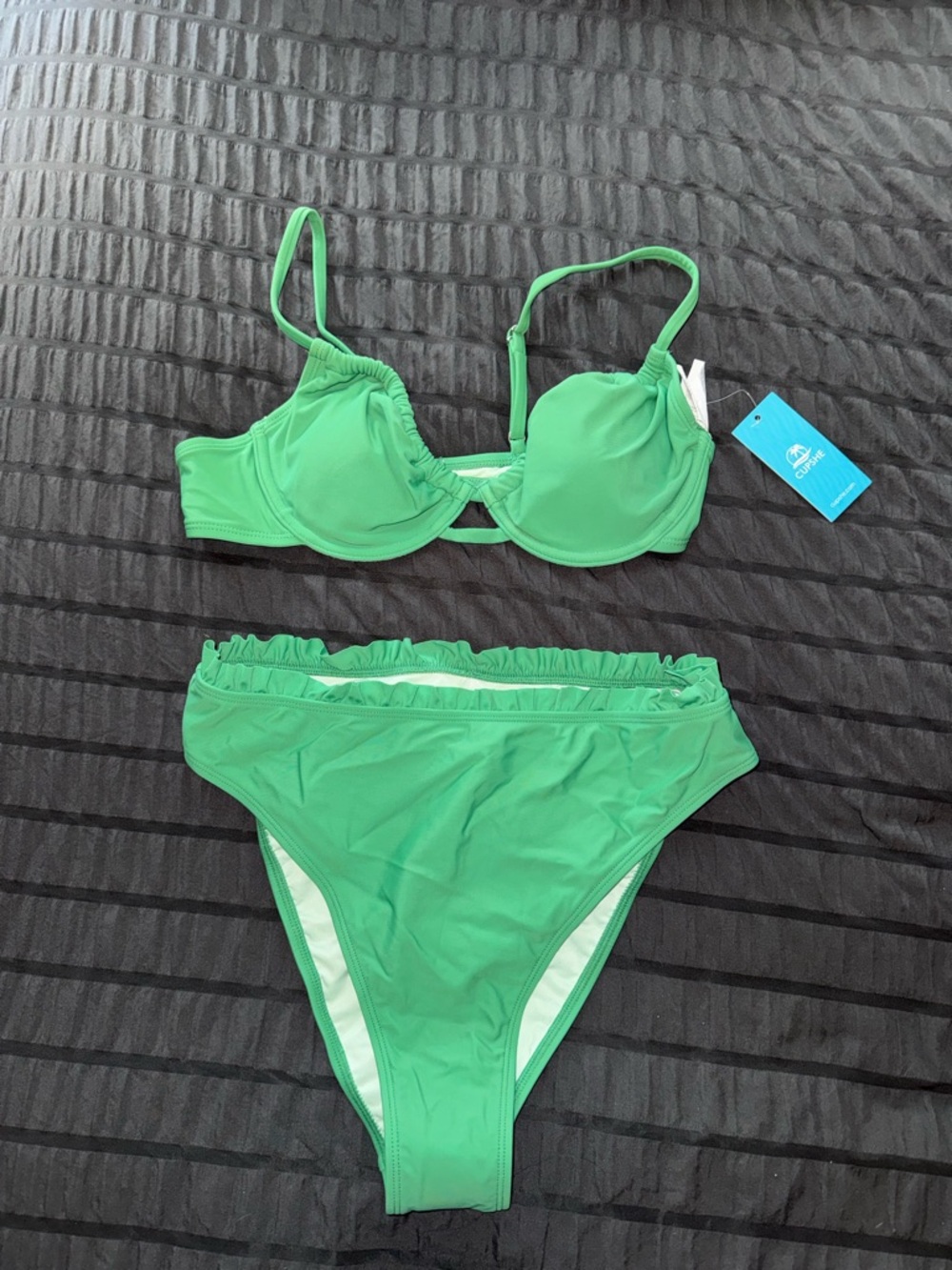 Cupshe Ruffle Bikini